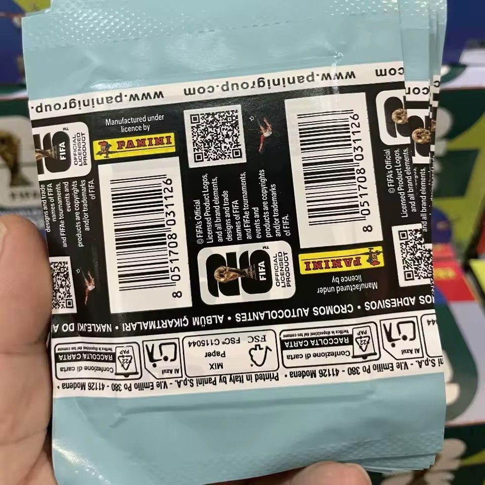 Panini 2026 World Cup Official - đánh giá và giá Cardstock Paper Pack